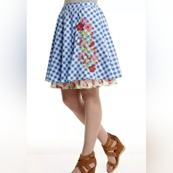 Blue gingham A-line skirt with strawberry lining by Matilda Jane, size XS - Picture 2 of 5